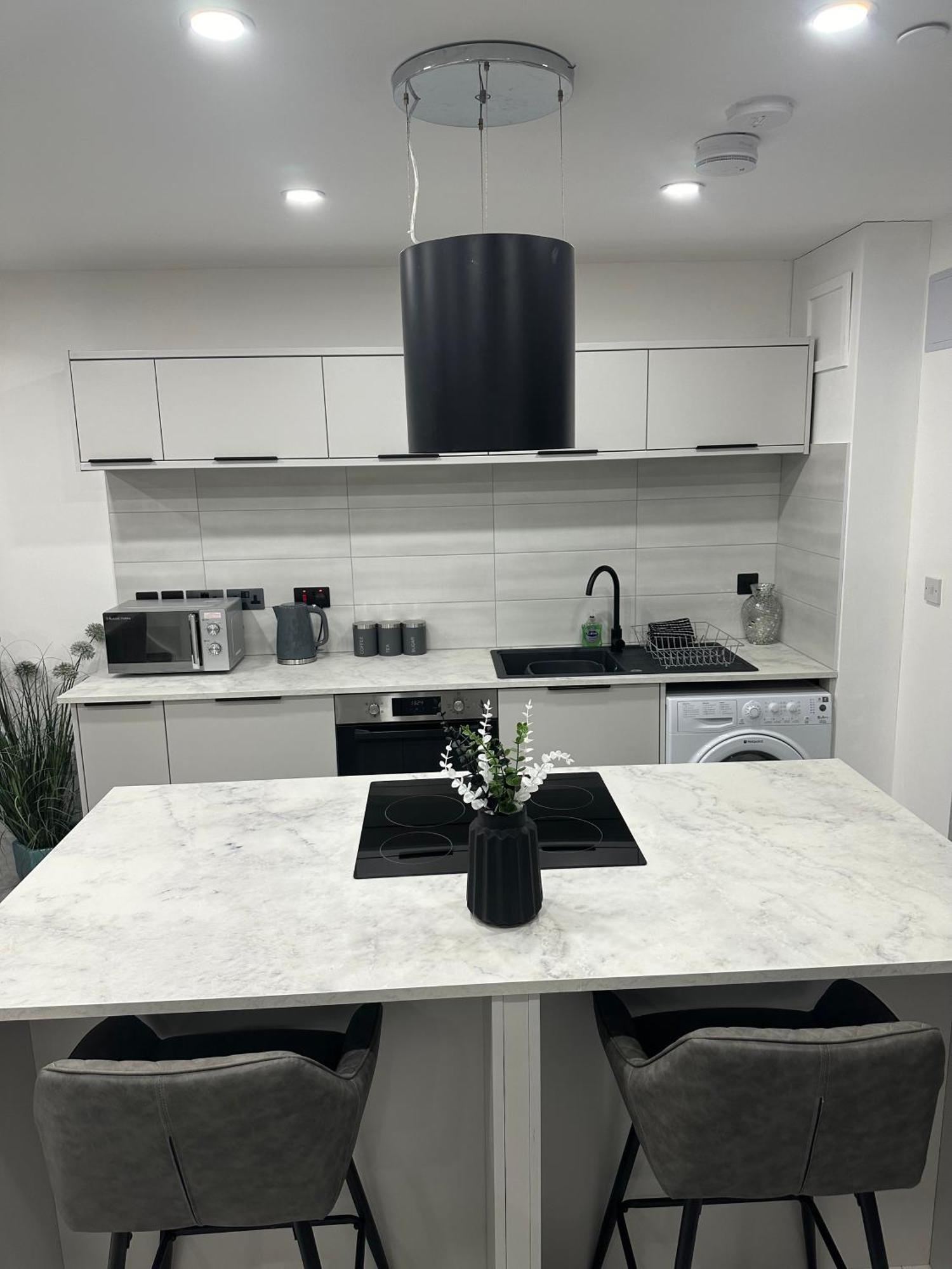 Vila Lewys Tai Bach Aberaman Exteriér fotografie